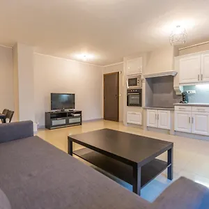 Superbe T4 Renove Spacieux Avec Stationnement Libre Et Gratuit Marseille